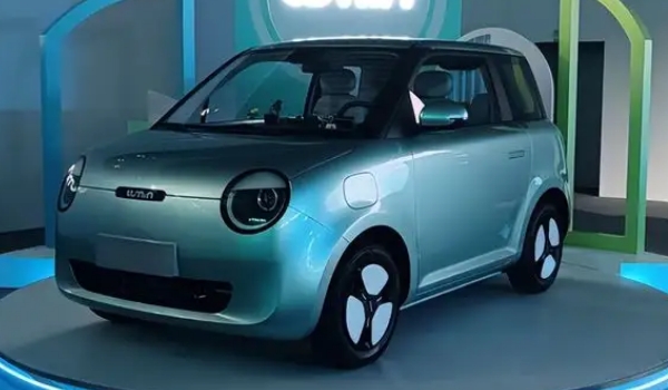 長安lumin電動車價格，市場最新報價4萬起
