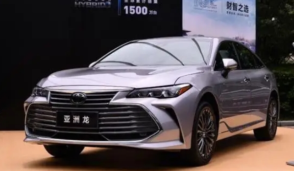 亞洲龍2.5l雙擎豪華版落地價(jià)，全款落地最低25萬(wàn)（分期三年27萬(wàn)起）