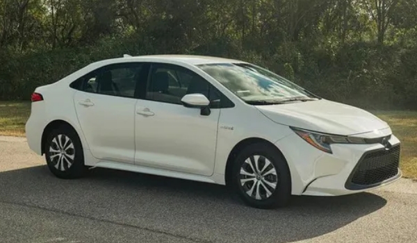 卡羅拉真實(shí)油耗多少，車主實(shí)測百公里平均油耗4L起