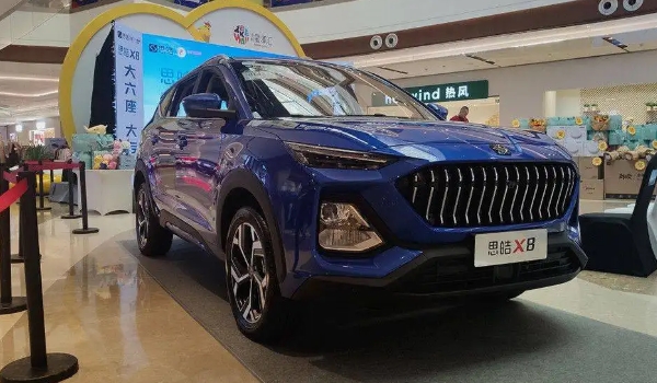 思皓x8百公里油耗多少，綜合百公里油耗8.1L