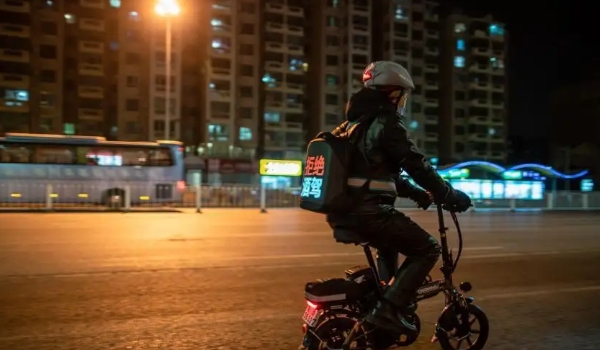 代駕需要什么條件，具有駕駛證且駕齡5年以上