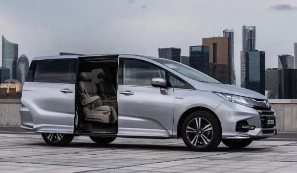 Mpv是什么車(chē) 多用途商務(wù)車(chē)(座位多實(shí)用性高)