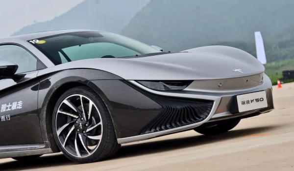 蜻蜓標(biāo)志是什么車(chē)? 品牌是前途汽車(chē)（所屬北京譽(yù)華特投資有限公司）