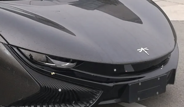 蜻蜓標(biāo)志是什么車(chē)? 品牌是前途汽車(chē)（所屬北京譽(yù)華特投資有限公司）