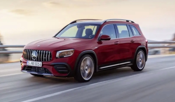 最新款奔馳30萬元左右 3款奔馳車型比較適合（顏值/性能/動(dòng)力較好）