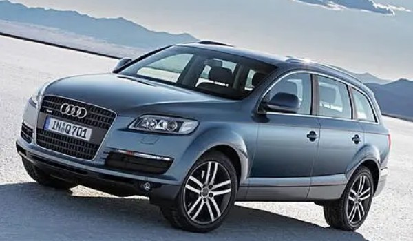 奧迪派克峰多少錢 售價2.7億一輛(定位大型suv)