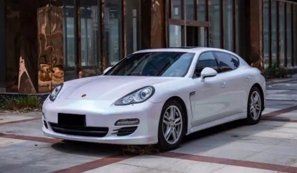 帕拉梅拉2022款價(jià)格 帕拉梅拉新車(chē)售價(jià)99.80萬(wàn)元（全款落地111.38萬(wàn)元）