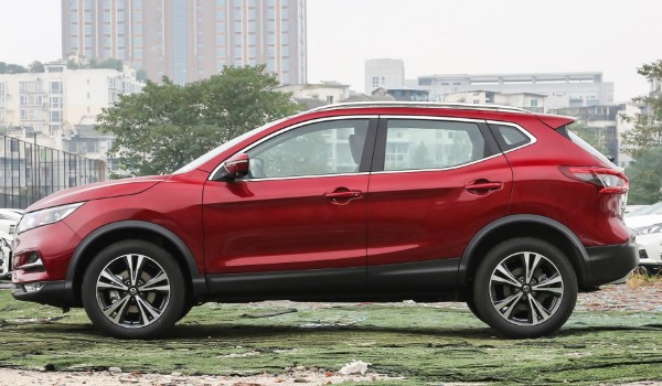 日產(chǎn)逍客口碑怎么樣 搭載2.0L發(fā)動(dòng)機(jī)(油耗實(shí)測8.1L)