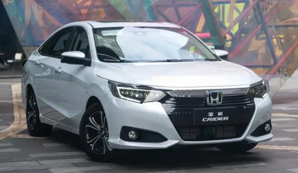 本田凌派油耗怎么樣 百公里油耗實(shí)測(cè)5.5L(油耗一公里4毛錢(qián))