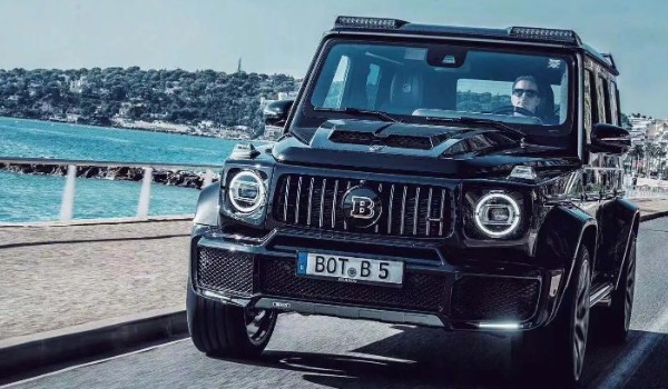 奔馳越野車(chē)報(bào)價(jià)及圖片 兩款越野車(chē)型(奔馳g級(jí)售價(jià)189萬(wàn))