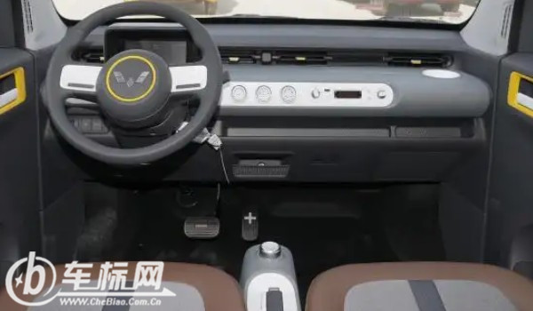 五菱宏光miniev2022款價(jià)格 2022款miniev售價(jià)3萬(落地3萬)