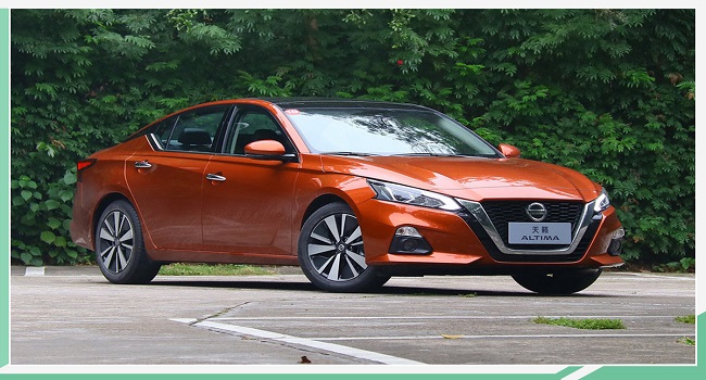 天籟20舒適版報(bào)價(jià)，價(jià)格跨度為17.98-26.98萬同級車型中性價(jià)比高