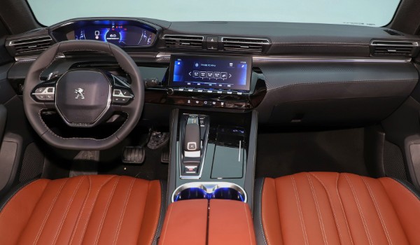 標(biāo)致508l油耗多少真實油耗 油耗實測7.7L(一公里消耗6毛錢)