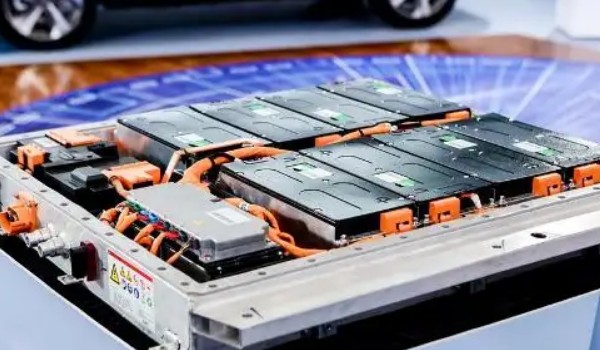 比亞迪漢ev剩余多少充電最佳 剩余30%電量充電(避免過(guò)度充電)