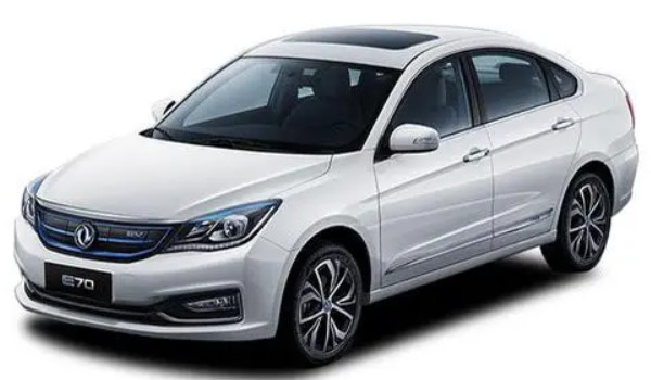 風神e70分期首付多少錢 分期首付4萬(36期月供2964元)