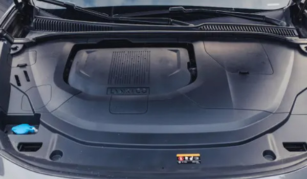 領克06怎么樣值得買嗎 百公里油耗8.1L(馬力可達181匹)