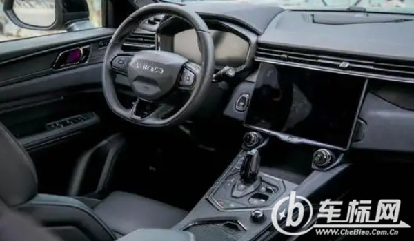 領(lǐng)克01怎么樣值得買嗎 百公里油耗8L(輸出馬力可達254匹)