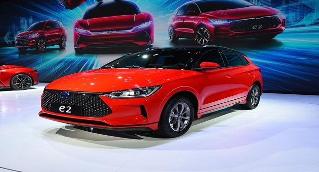 比亞迪e2純電動(dòng)車價(jià)格，入門10.58萬元的潛力股車型