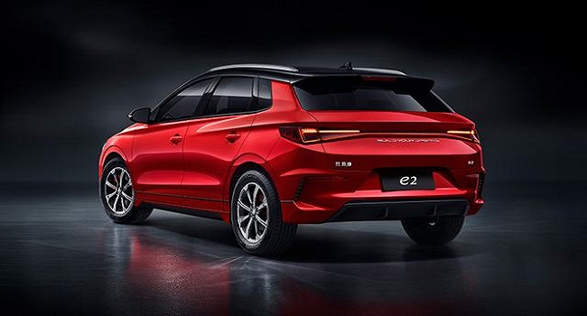 比亞迪e2純電動(dòng)車價(jià)格，入門10.58萬元的潛力股車型