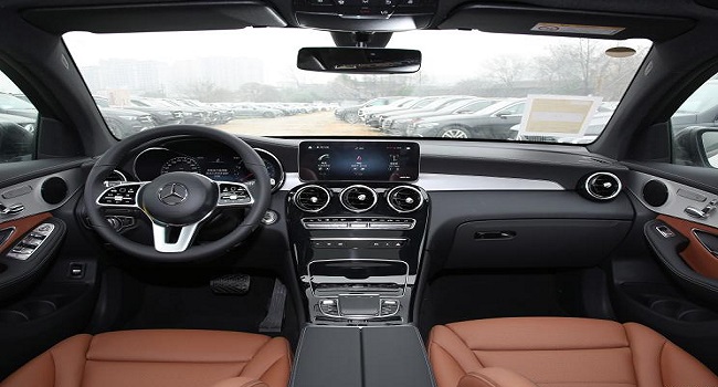 奔馳glc轎跑suv2023款上市時(shí)間，明年4月新車提回家