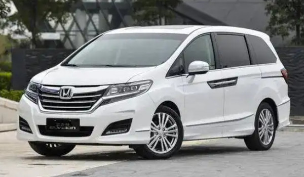 艾力紳油耗實(shí)際多少 百公里油耗實(shí)測(cè)6.6L(油耗一公里5毛錢)