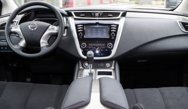 日產(chǎn)樓蘭分期首付多少 分期首付6萬(wàn)(36期月供4197元)