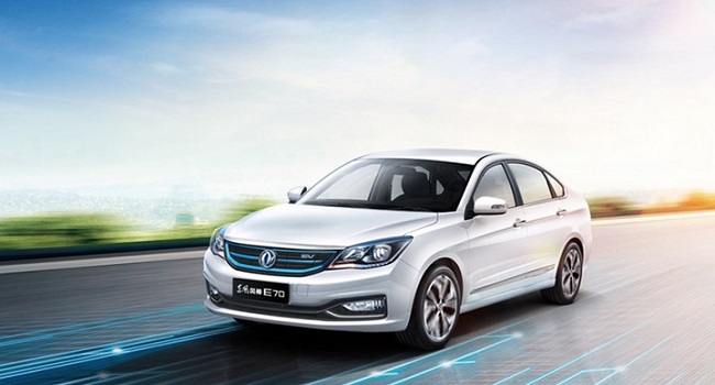 東風(fēng)e70電動(dòng)汽車報(bào)價(jià)，官方指導(dǎo)價(jià)15.28萬元