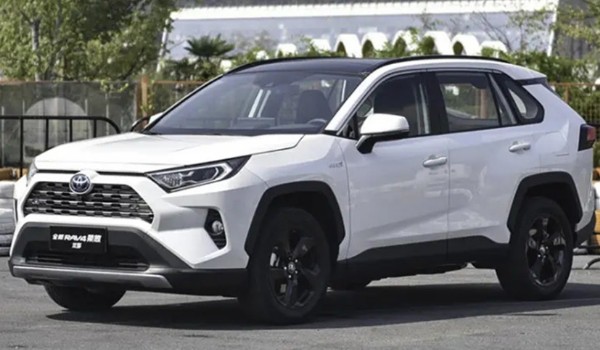 豐田榮放是什么級(jí)別的車型 屬于緊湊型suv(車身長(zhǎng)達(dá)4.6米)