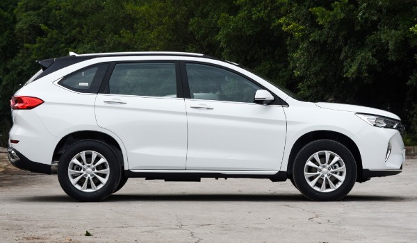 長城哈弗m6怎么樣值得買嗎 輸出馬力可達150匹(油耗實測9.8L)