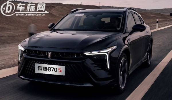 奔騰b70s新款suv報(bào)價(jià)及圖片 2023款b70s售價(jià)12萬(wàn)(分期首付3萬(wàn))