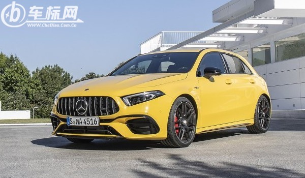 奔馳a級(jí)amg分期首付多少錢 分期首付10萬(wàn)(36期月供7520元)