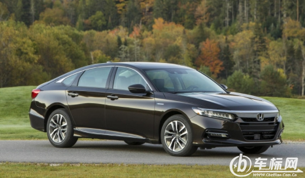 思鉑睿和雅閣哪個好 雅閣好一些（配置豐富、動力充足、保值率高）