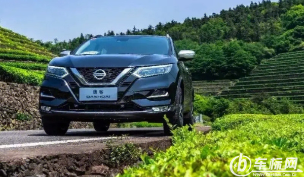 逍客怎么樣 動力平穩(wěn)、油耗較低、尺寸大空間寬敞（百公里6.2L）