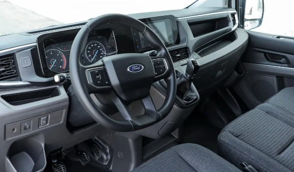 福特全順2023新款價(jià)格圖片 新車售價(jià)15萬(分期首付4萬)