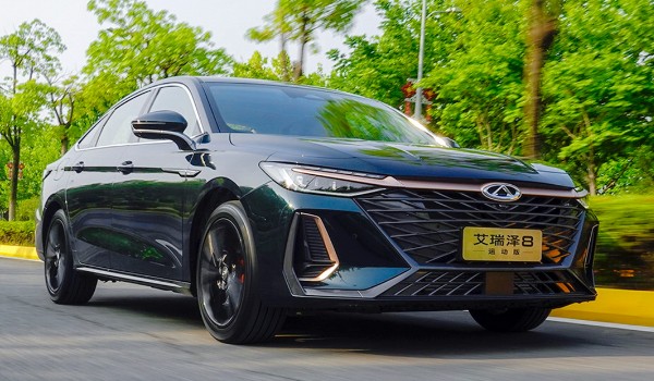 艾瑞澤8和吉利星瑞哪個(gè)好 艾瑞澤8配置豐富(價(jià)格便宜)