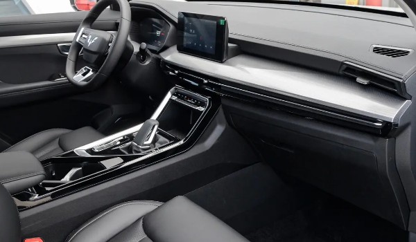 星辰安全性怎么樣 主動安全配置齊全(搭載4個(gè)氣囊)