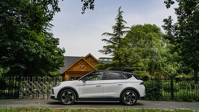 誠意之作 ARCFOX極狐 阿爾法T評(píng)測(cè) 