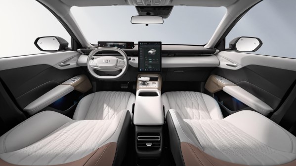 10萬價位四款混動家轎對比 比亞迪秦PLUS已經(jīng)不吃香了？