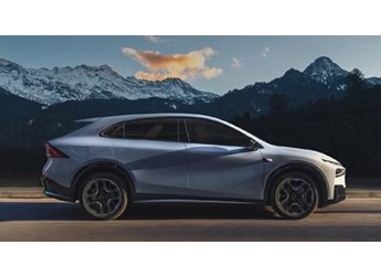 小鵬G7超級增程正式官宣：55.8kWh電池+60L油箱，主打長續(xù)航