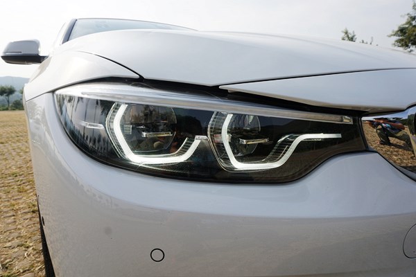 扮帥扮老虎 試駕寶馬440i M運(yùn)動套裝