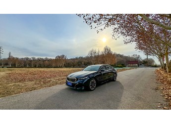 操控還是強(qiáng)項(xiàng)  試駕寶馬530Li 尊享型 M運(yùn)動(dòng)套裝