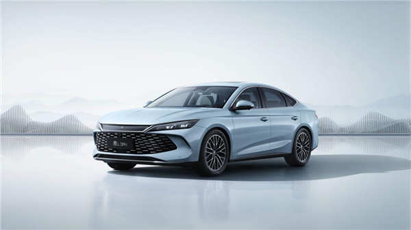 中國(guó)市場(chǎng)B 、C級(jí)轎車銷量排行榜：工業(yè)奇跡秦L比帕薩特賣的還多