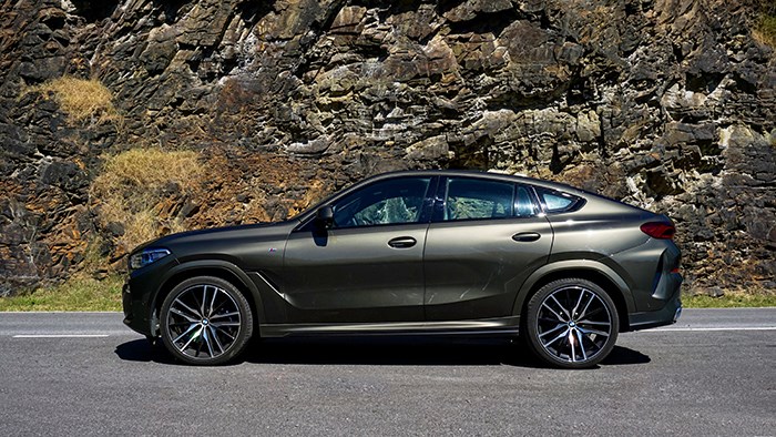 全副武裝的德系戰(zhàn)艦 BMW全新X6評(píng)測 