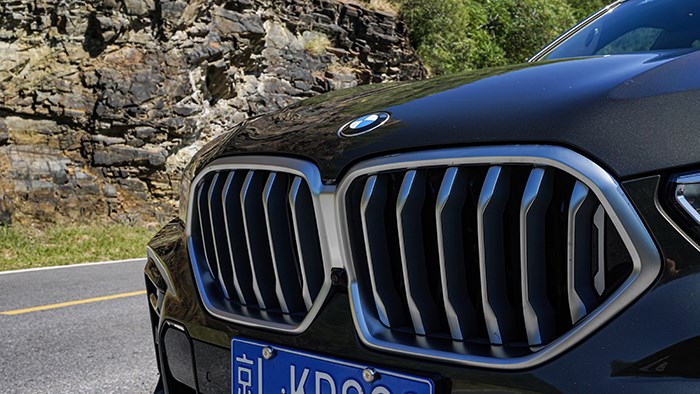 全副武裝的德系戰(zhàn)艦 BMW全新X6評(píng)測 