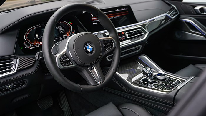 全副武裝的德系戰(zhàn)艦 BMW全新X6評(píng)測 