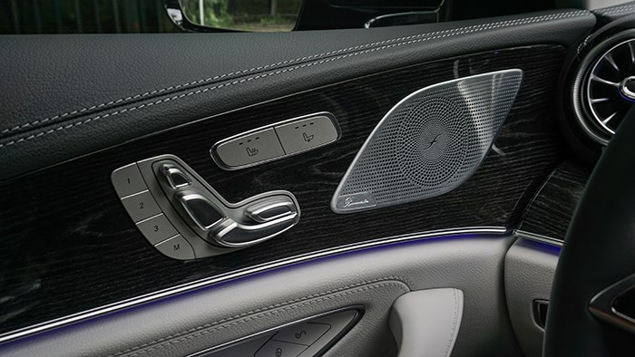 格調(diào)與豪華 萬(wàn)車網(wǎng)試駕2022款奔馳CLS 350 4MATIC