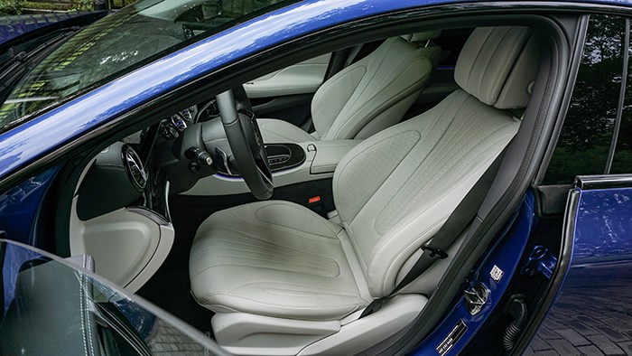 格調(diào)與豪華 萬(wàn)車網(wǎng)試駕2022款奔馳CLS 350 4MATIC