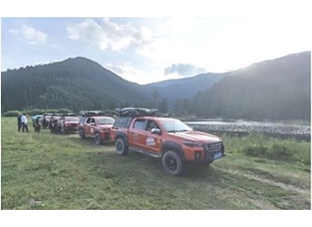 演繹荒漠戈壁之旅的中國(guó)式浪漫，美國(guó)66號(hào)公路從此不再是唯一的向往