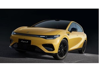 年輕人的第一輛純電鋼炮！零跑Lafa5上市：限時9.28萬起 封面圖