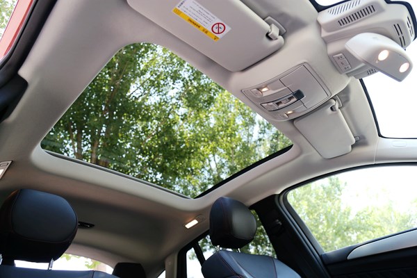 都市逍遙派 試駕奔馳GLE 450 AMG 4MATIC